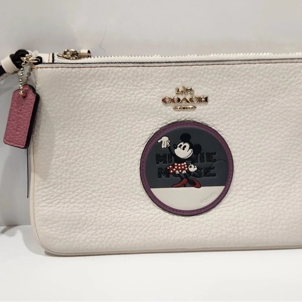 Coach Disney Minnie Mouse Pebble Leather Wristlet Wallet